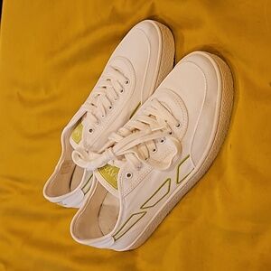 Saye M65 Brisa Sneaker in Lime NWOT